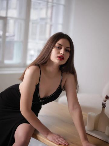 Яна Бриллиант Реал